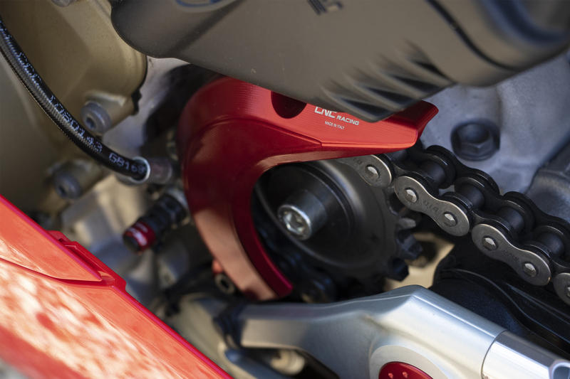 Panigale V4 - Sprocket Cover - Averys Motorcycles