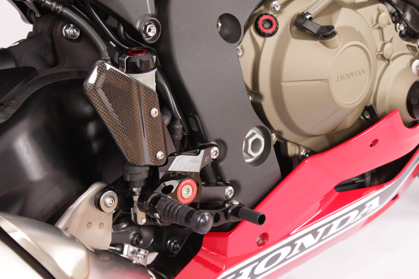 MUE2 Rearsets - Averys Motorcycles