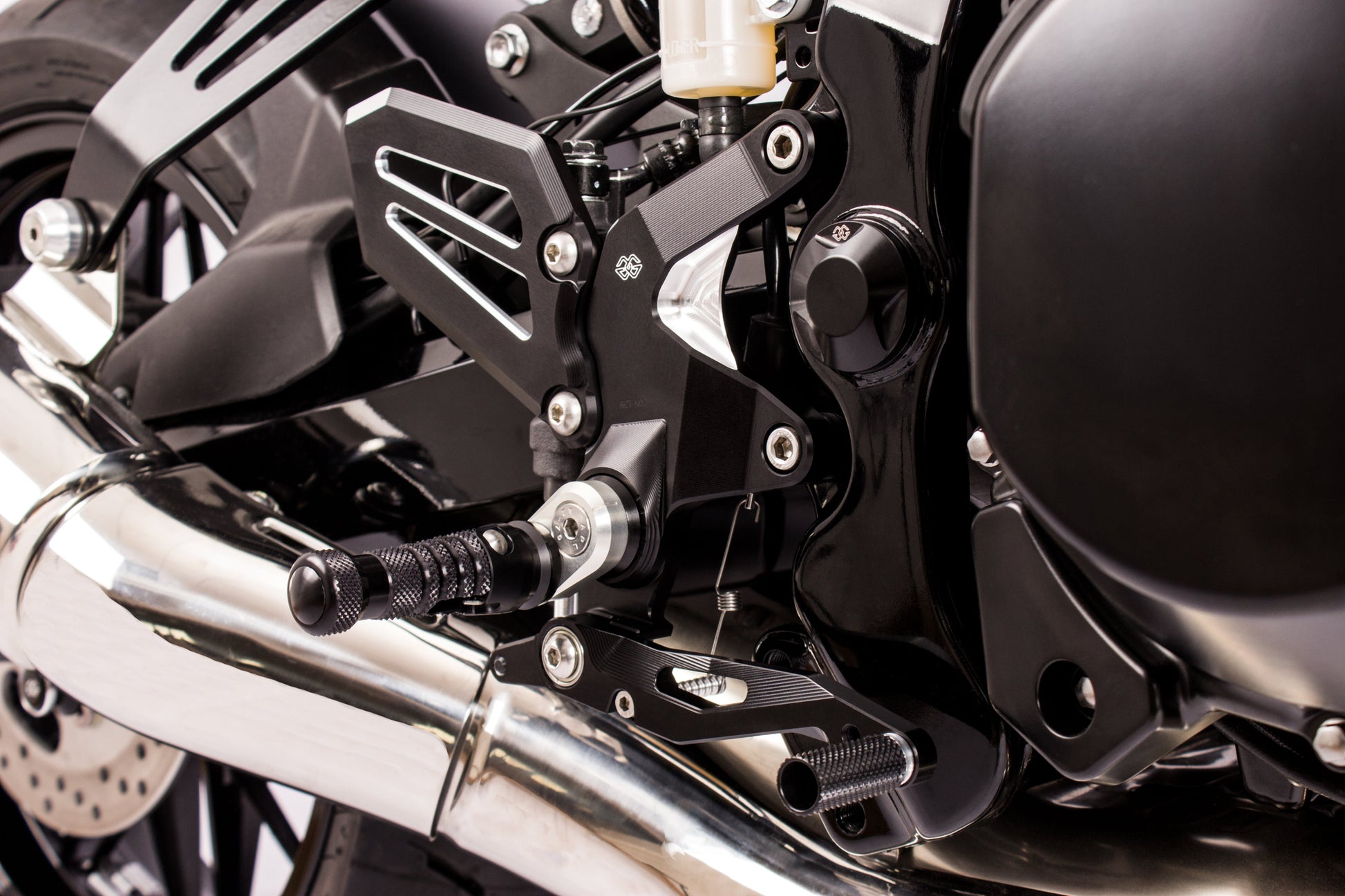 RCT10GT Rearsets - Averys Motorcycles