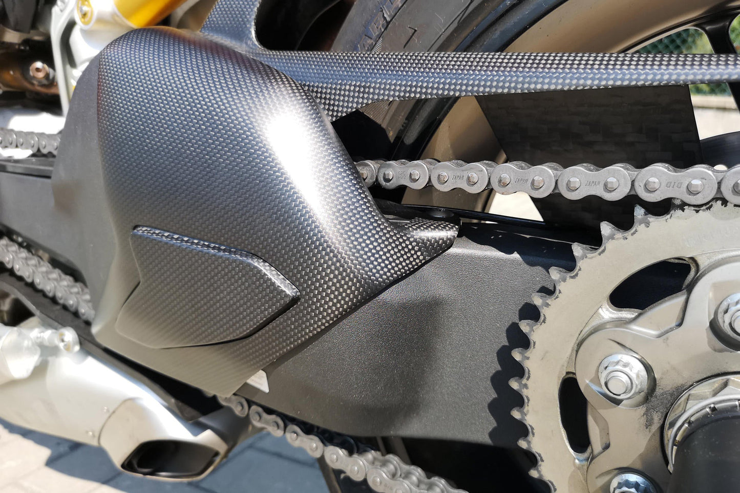 Panigale V4 - Swingarm Protector - Averys Motorcycles