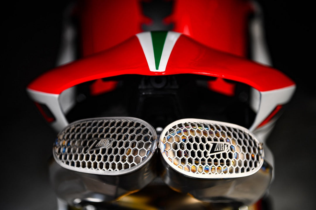 Ducati Panigale V4 - Averys Motorcycles